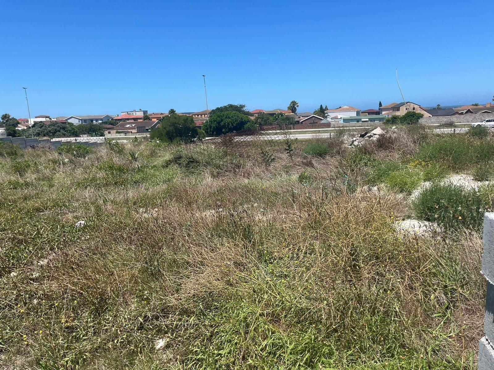663 m² Land available in Bluewater Bay photo number 2