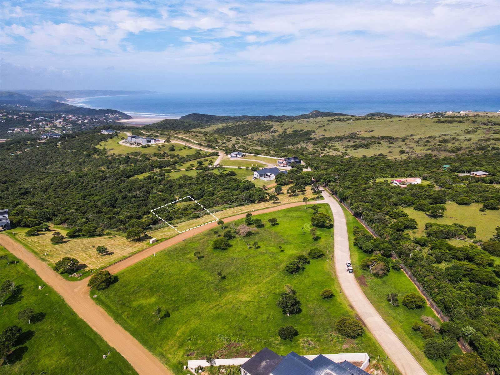 826 m² Land available in Cintsa photo number 1