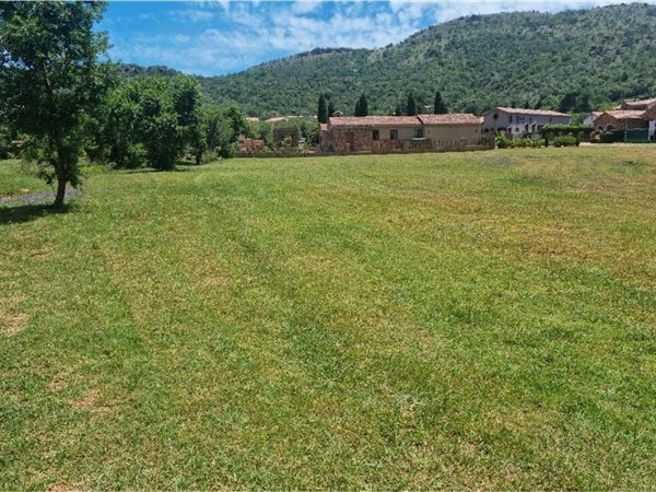 836 m² Land