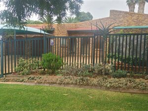4 Bed House in Hazel Park