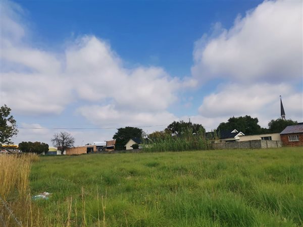 1400 m² Land available in Trichardt