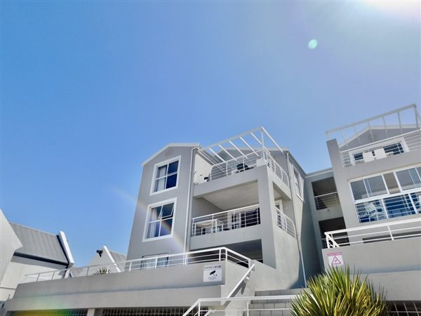 3 Bed Apartment in Big Bay