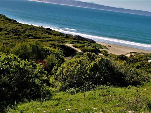 661 m² Land available in Vlees Bay