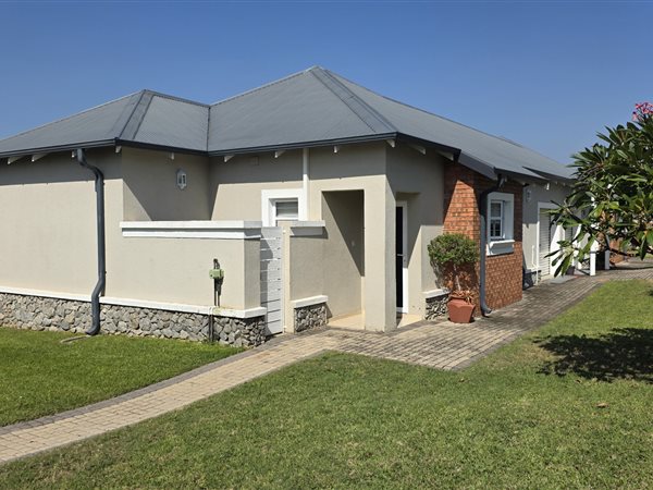 2 Bedroom House 2 Bedroom House