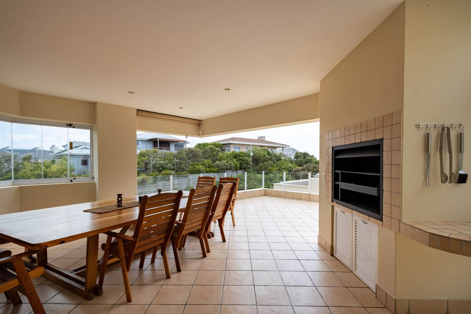 6 Bed House in Robberg photo number 23