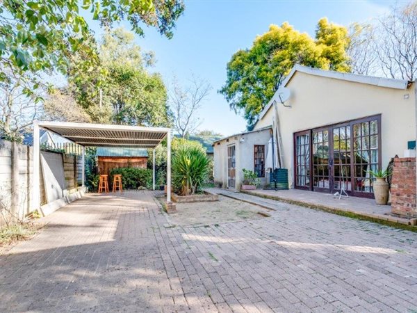 3 Bedroom House 3 Bedroom House