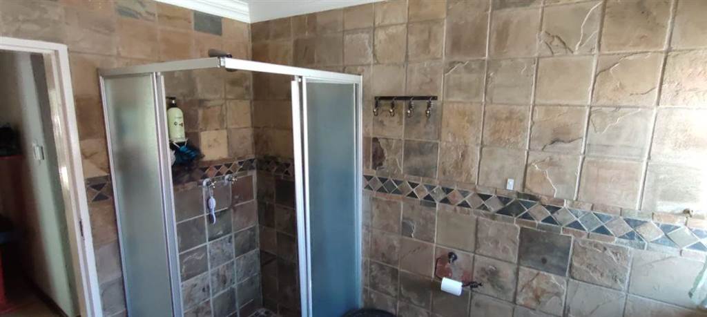 4 Bed House in Secunda photo number 24
