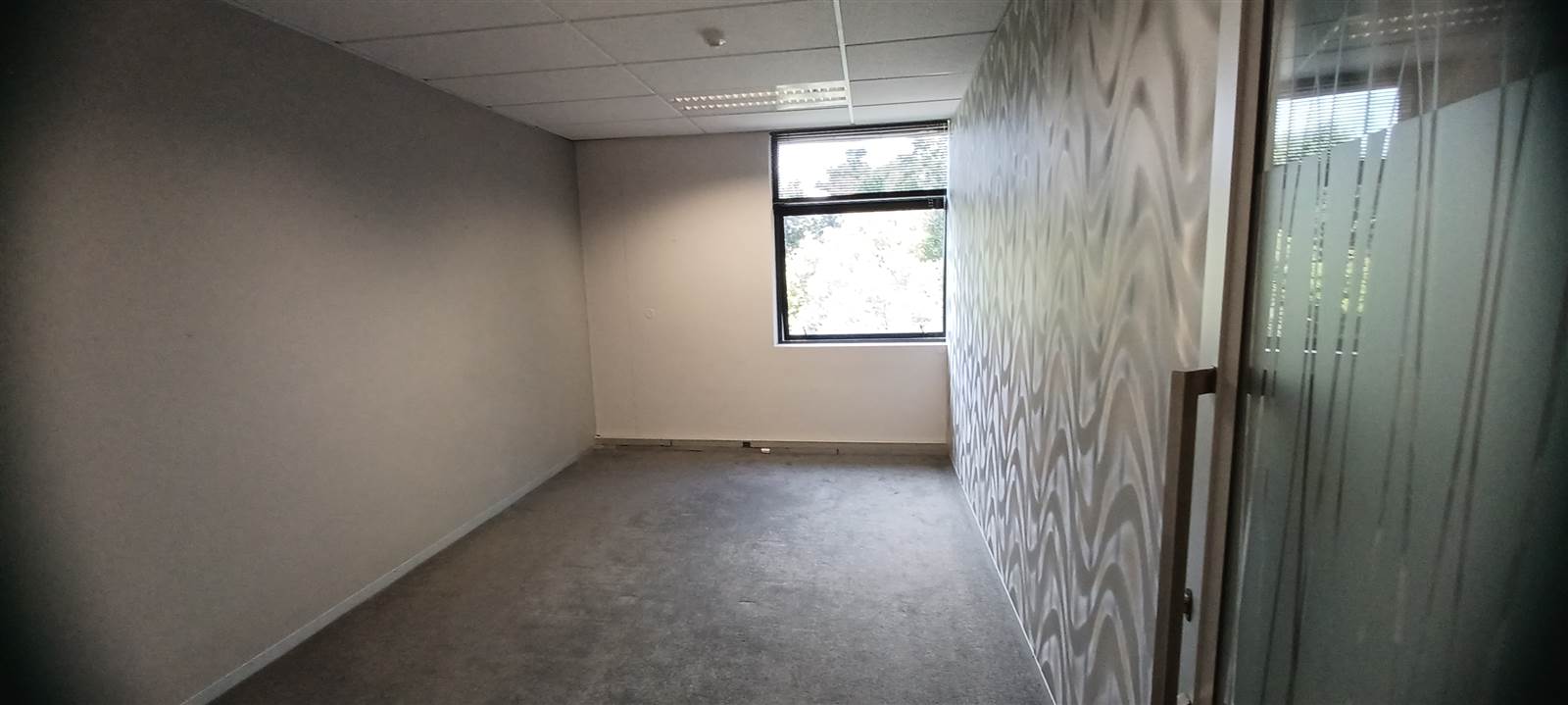 212  m² Commercial space in Sandhurst photo number 11