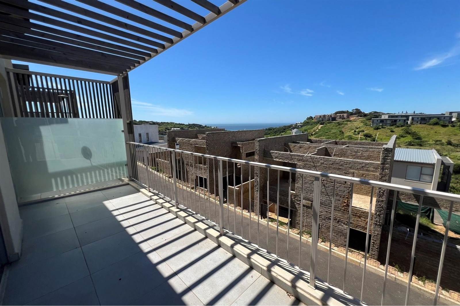 3 Bed Townhouse in Zululami Luxury Coastal Estate photo number 16