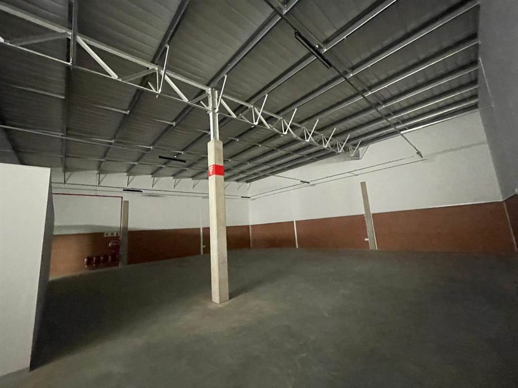 446  m² Industrial space in Clayville photo number 6