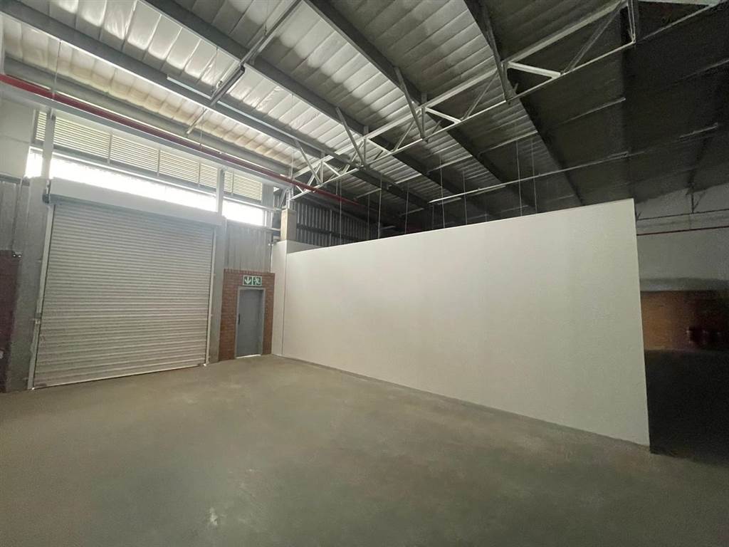 446  m² Industrial space in Clayville photo number 10