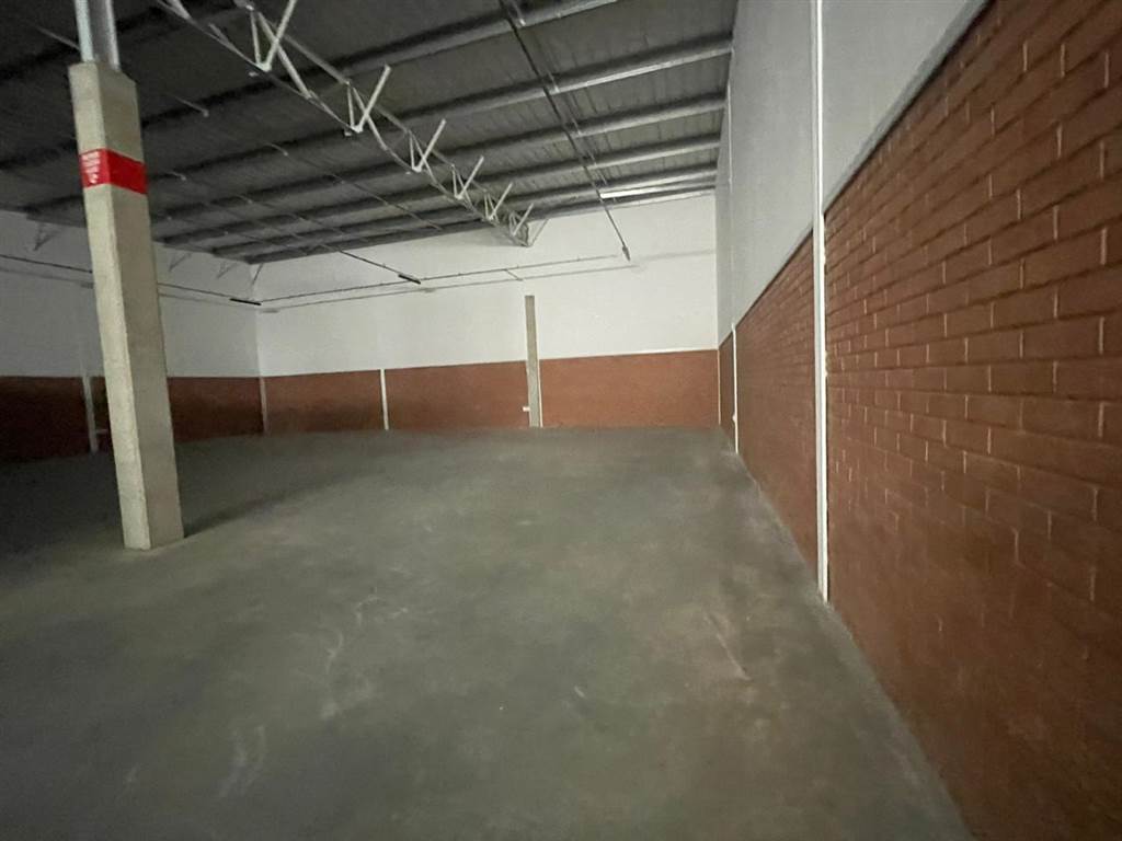 446  m² Industrial space in Clayville photo number 7