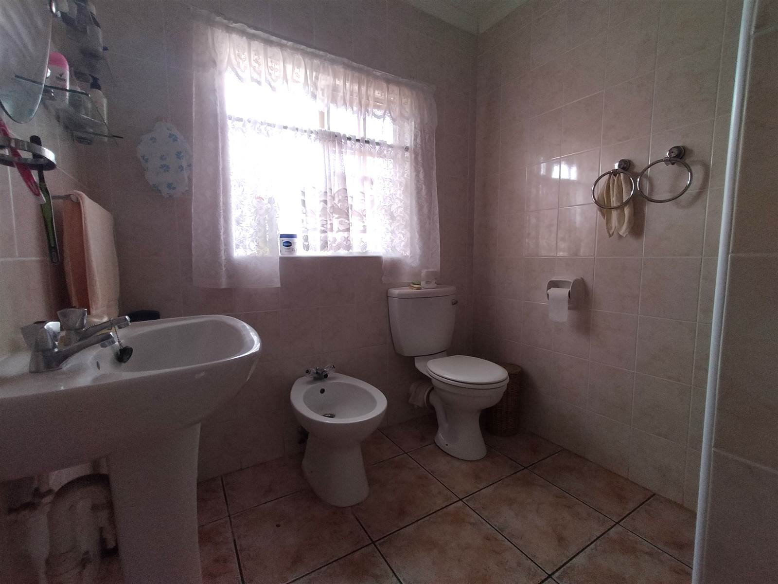 2 Bed House in Modimolle photo number 8