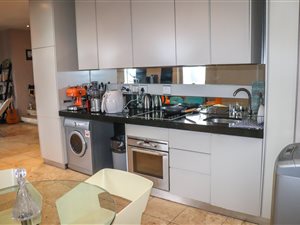 1 Bed Apartment in Newtown