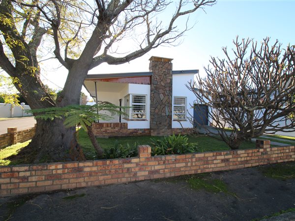 3 Bedroom House 3 Bedroom House