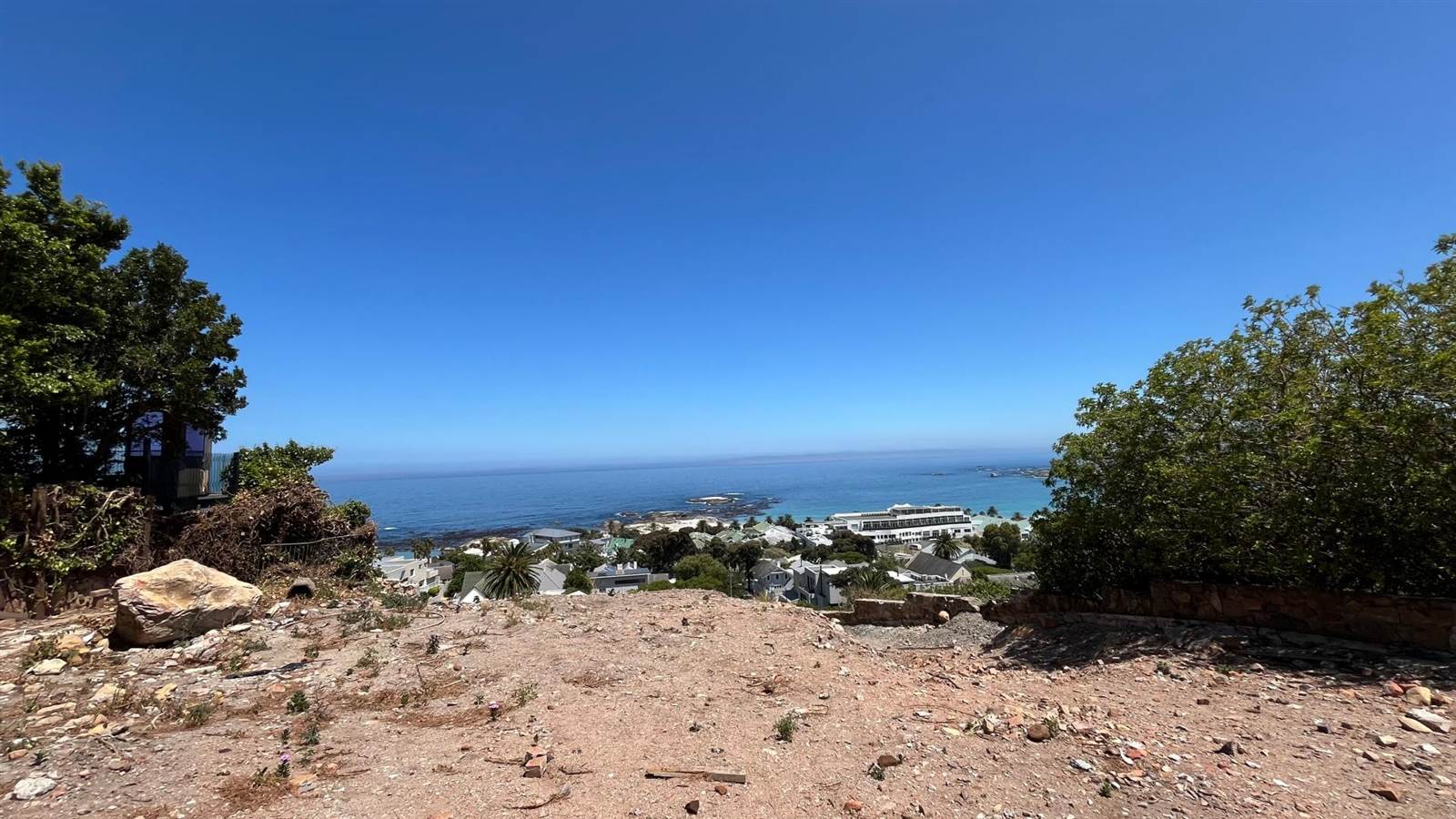 883 m² Land available in Camps Bay photo number 8
