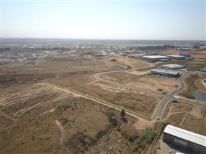 6936 m² Land available in Chloorkop
