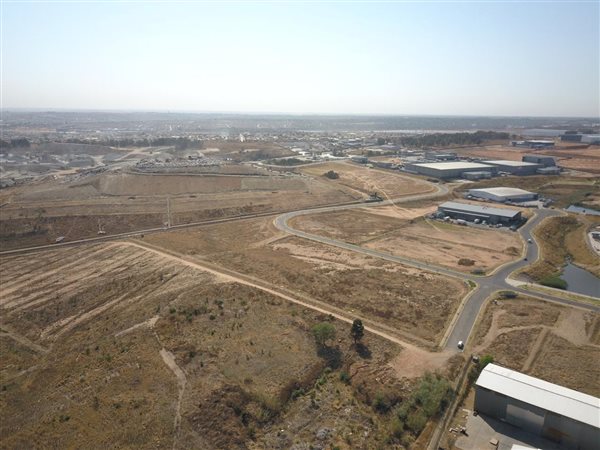6936 m² Land available in Chloorkop