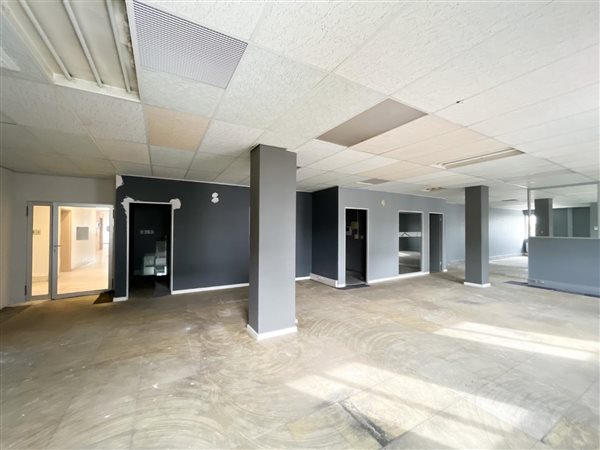 207  m² Office Space