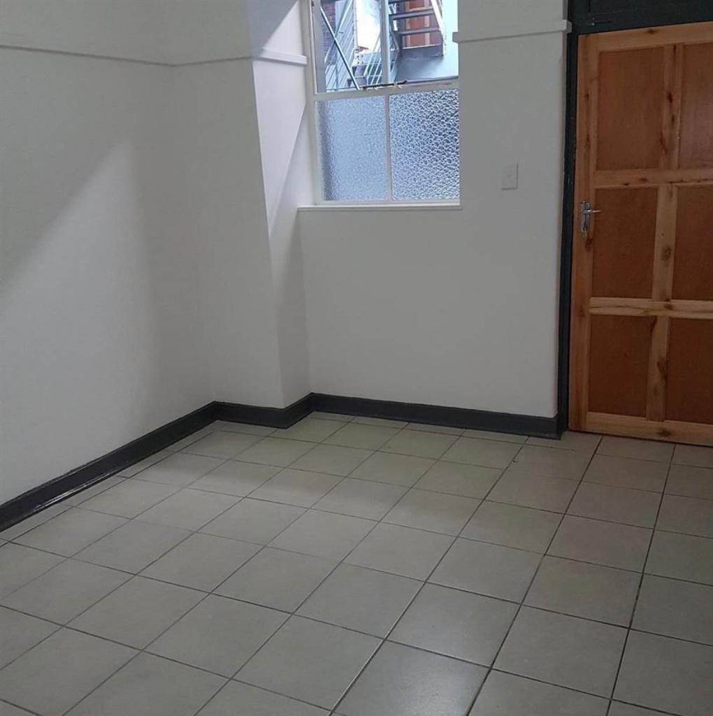 1000  m² Commercial space in Braamfontein photo number 8