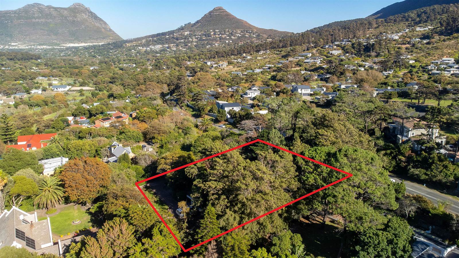 3040 m² Land available in Hout Bay and surrounds photo number 1