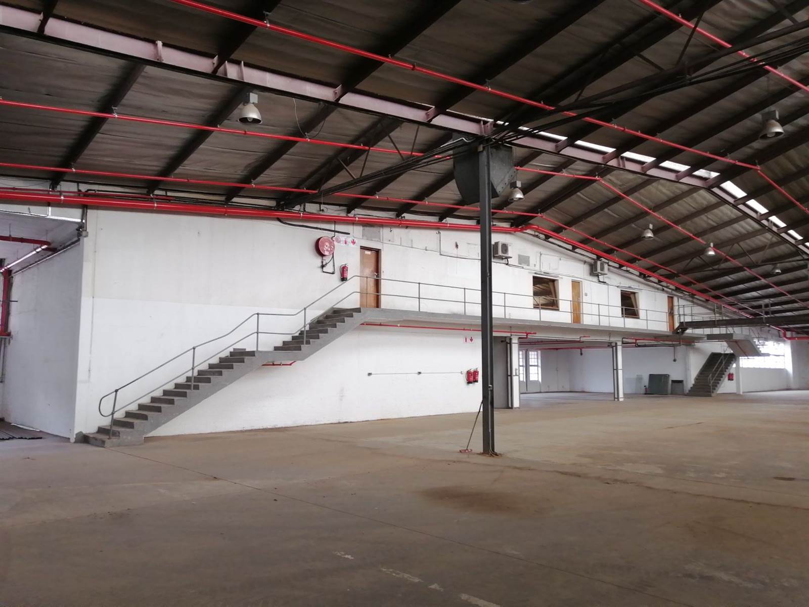 5715  m² Industrial space in Pinetown Central photo number 2