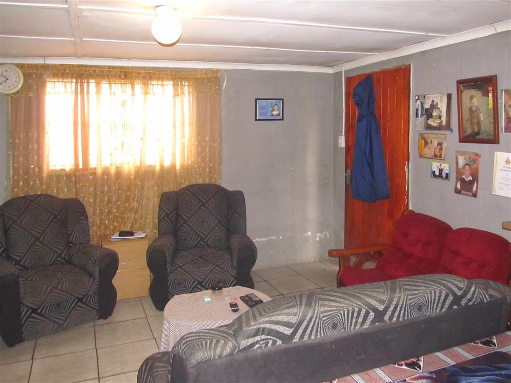 2 Bed House for sale in Ravensmead | T4634629 | Private Property