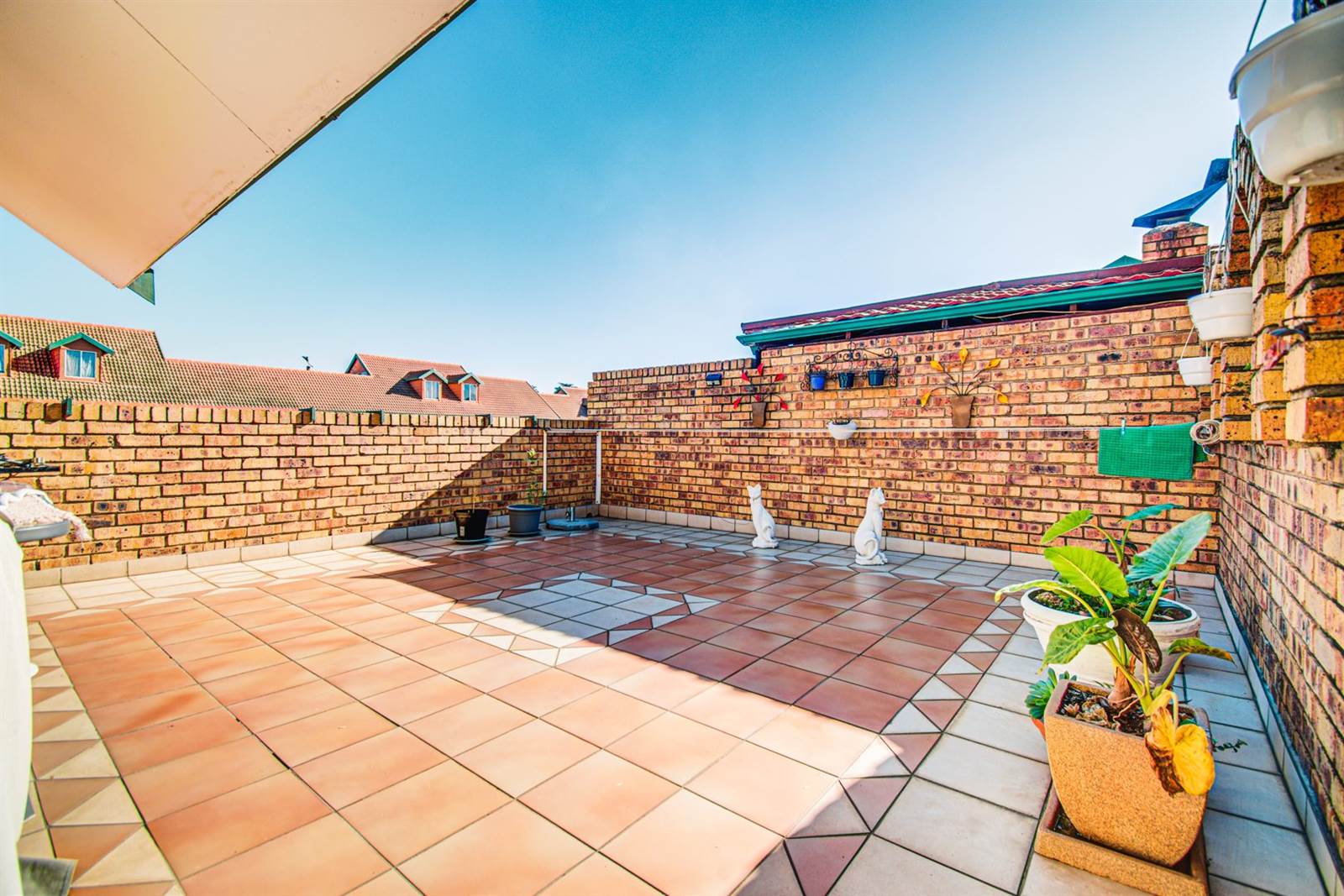 3 Bed Townhouse in Kempton Park Central photo number 29