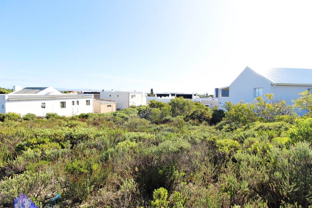 724 m² Land available in Struisbaai photo number 1
