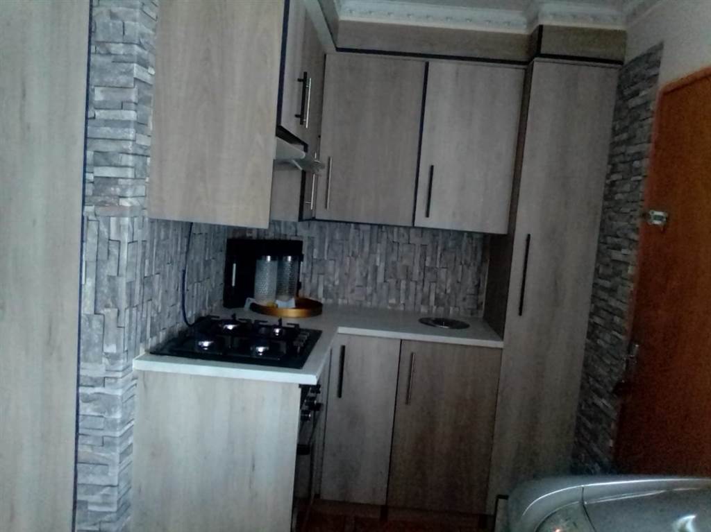 3 Bed House in Thaba Nchu photo number 7