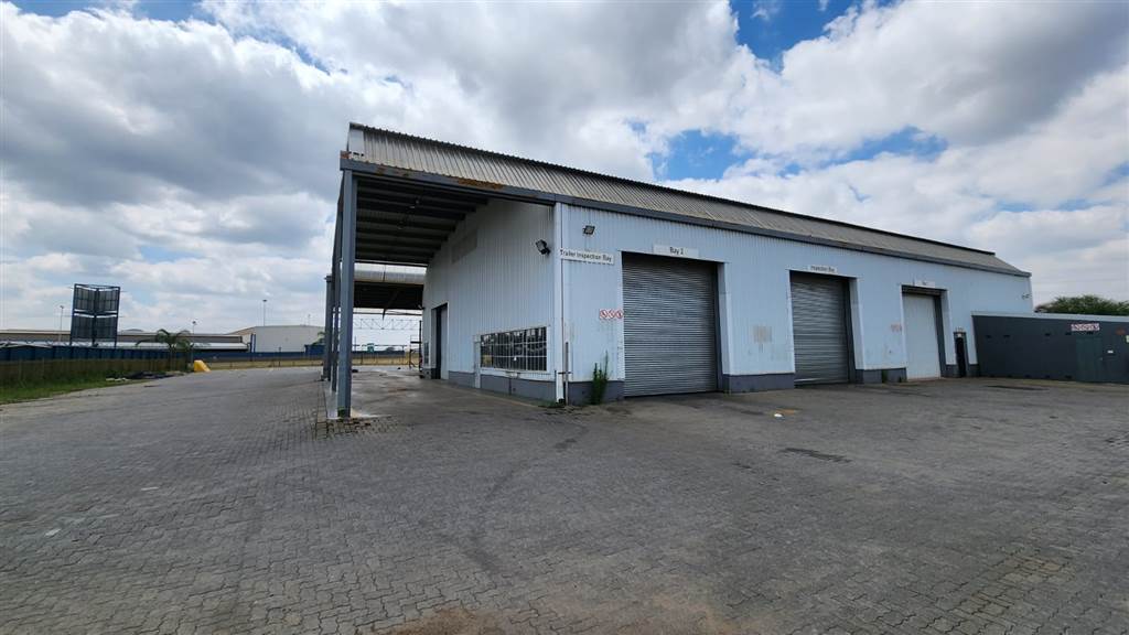 2529  m² Industrial space in Rosslyn photo number 12