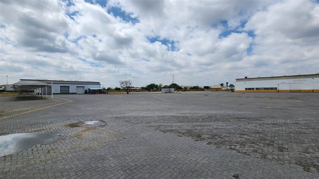 2529  m² Industrial space in Rosslyn photo number 15