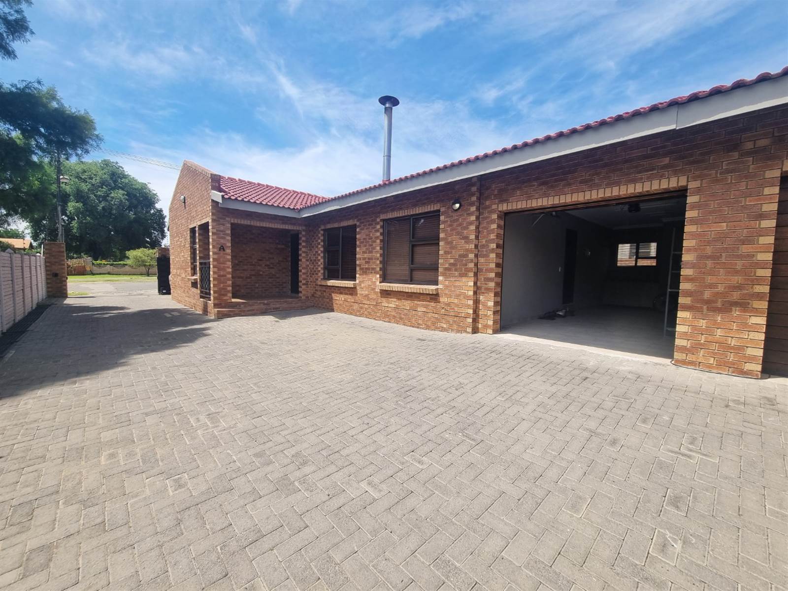 4 Bed House in Harrismith photo number 24