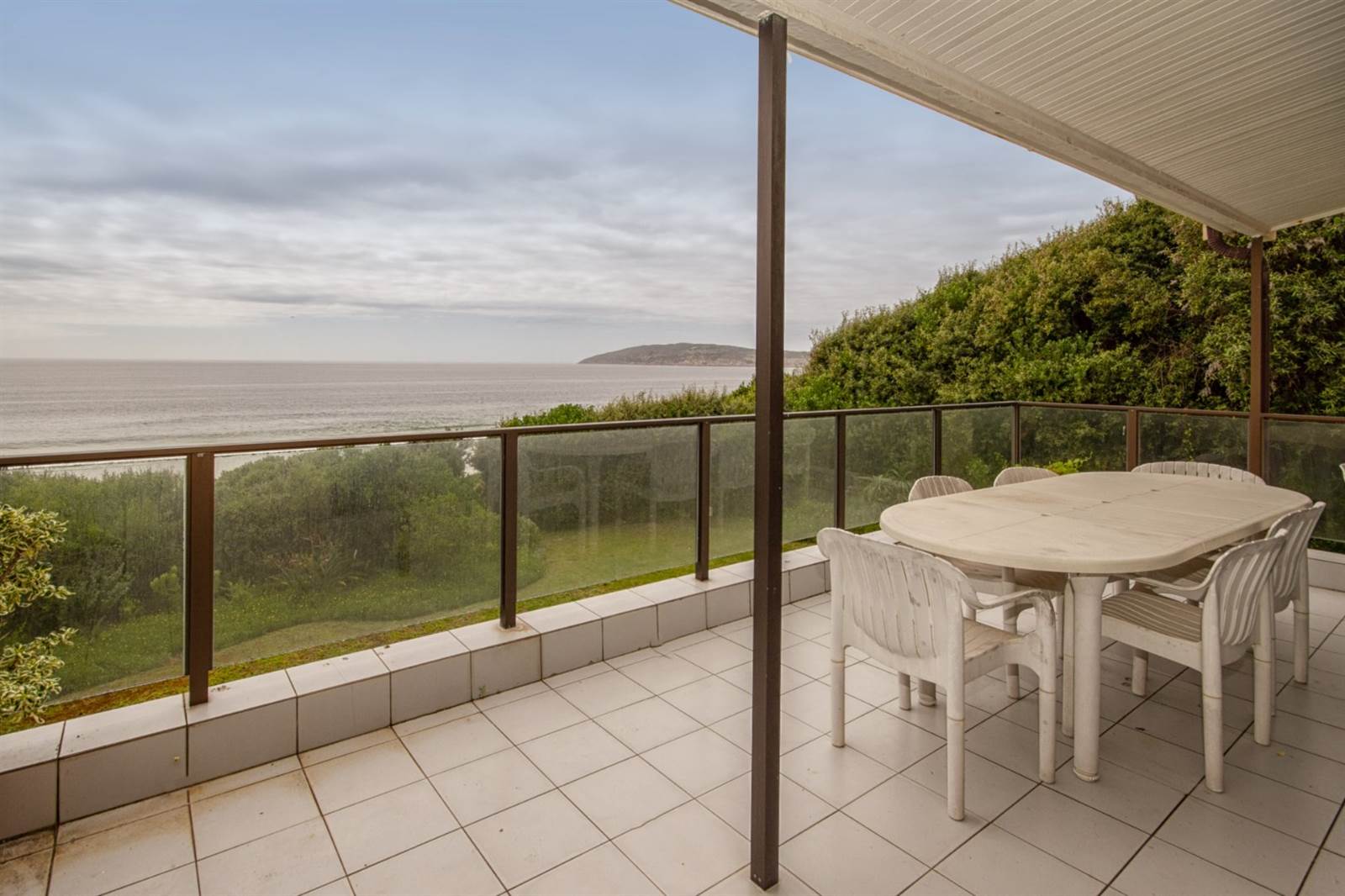 4 Bed House in Plettenberg Bay photo number 22
