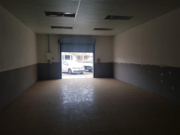 90  m² Commercial space in Polokwane Central