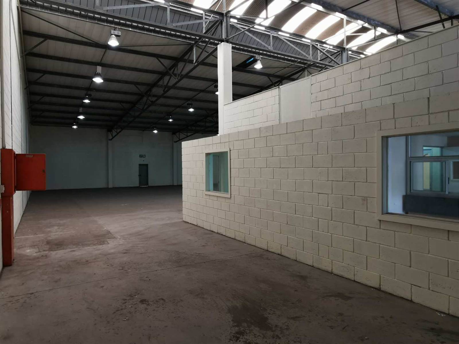 619  m² Industrial space in Springfield photo number 8