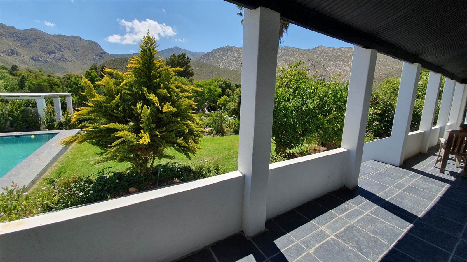 5 Bed House in Montagu photo number 11
