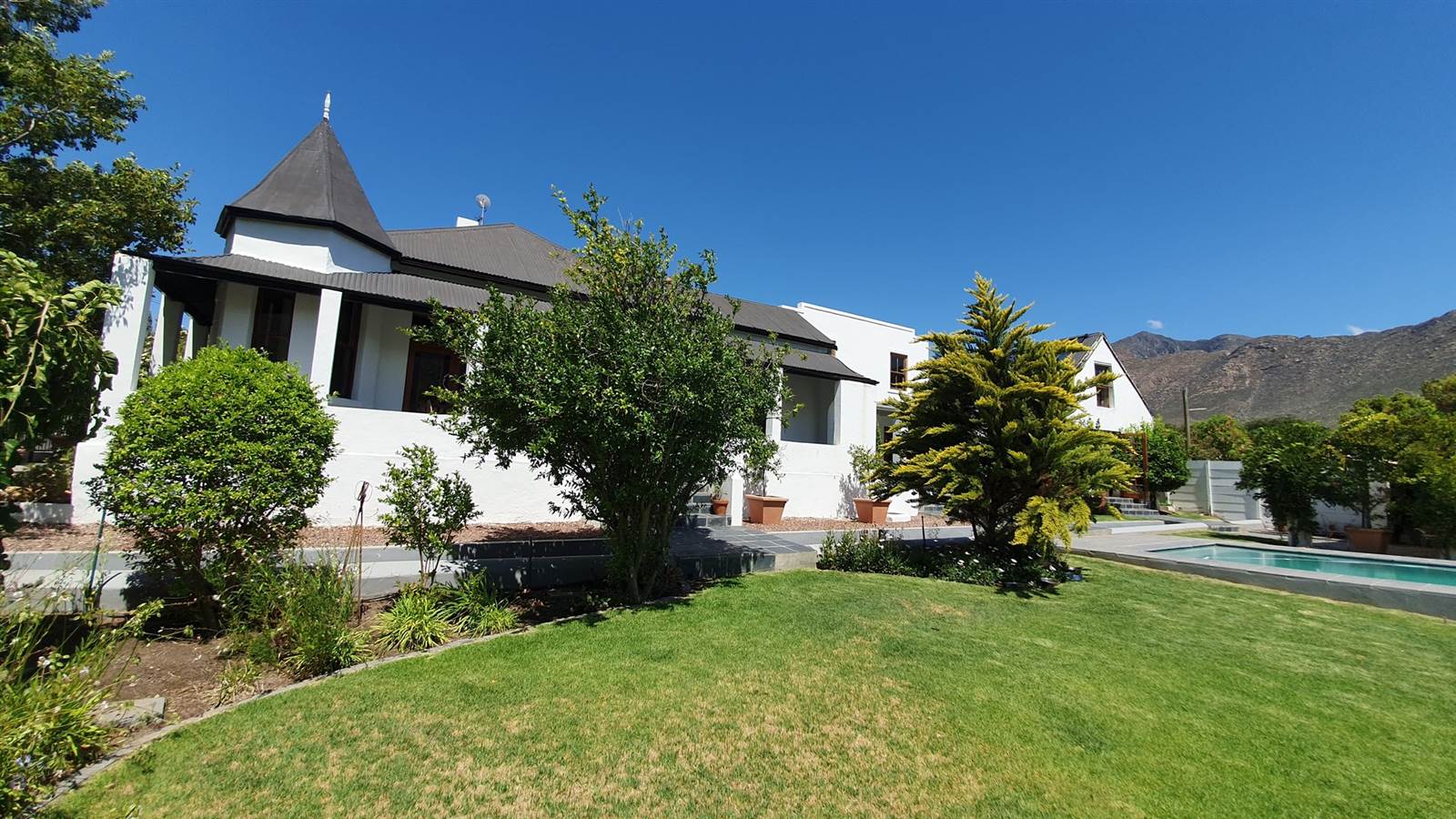 5 Bed House in Montagu photo number 8