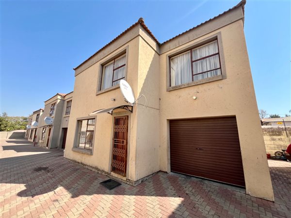 3 Bed Townhouse