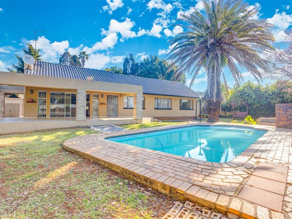 3 Bedroom House 3 Bedroom House