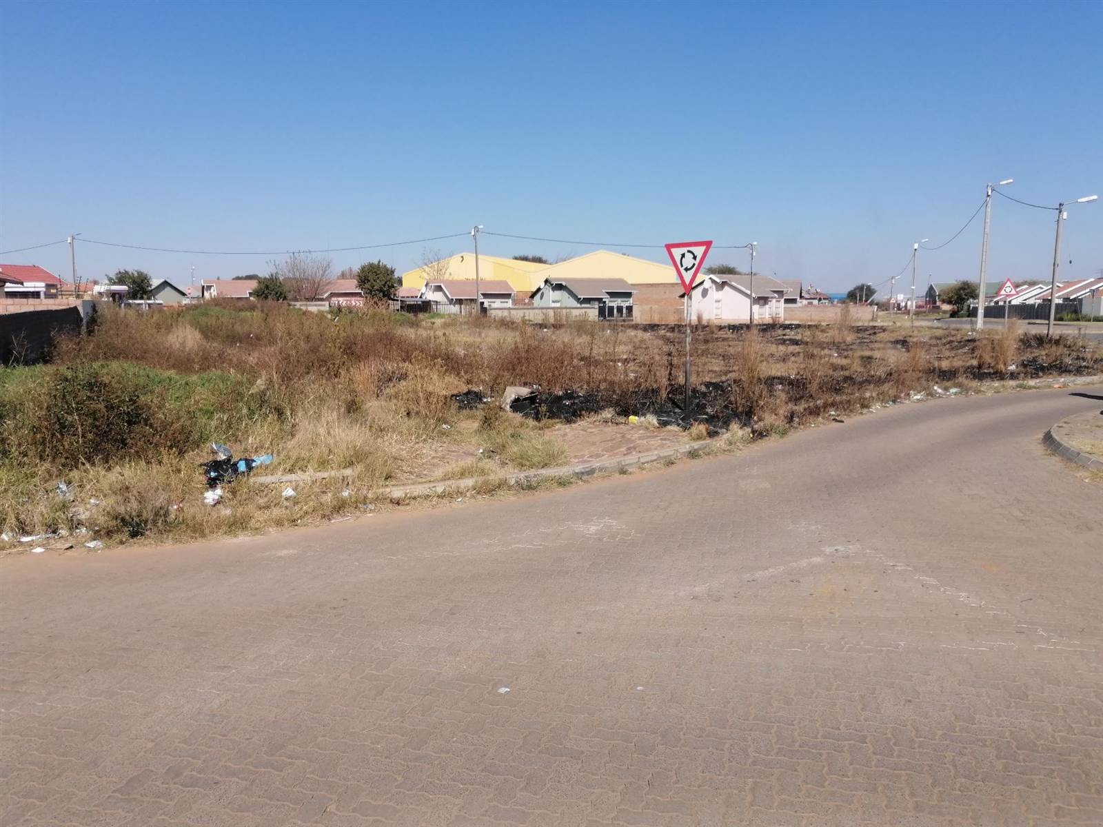 1512 m² Land available in Randfontein photo number 2