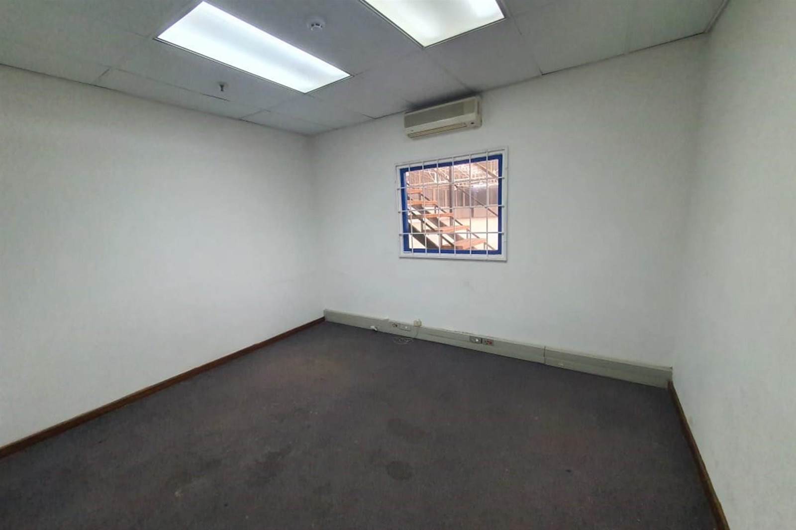 6400  m² Industrial space in Algoa Park photo number 15