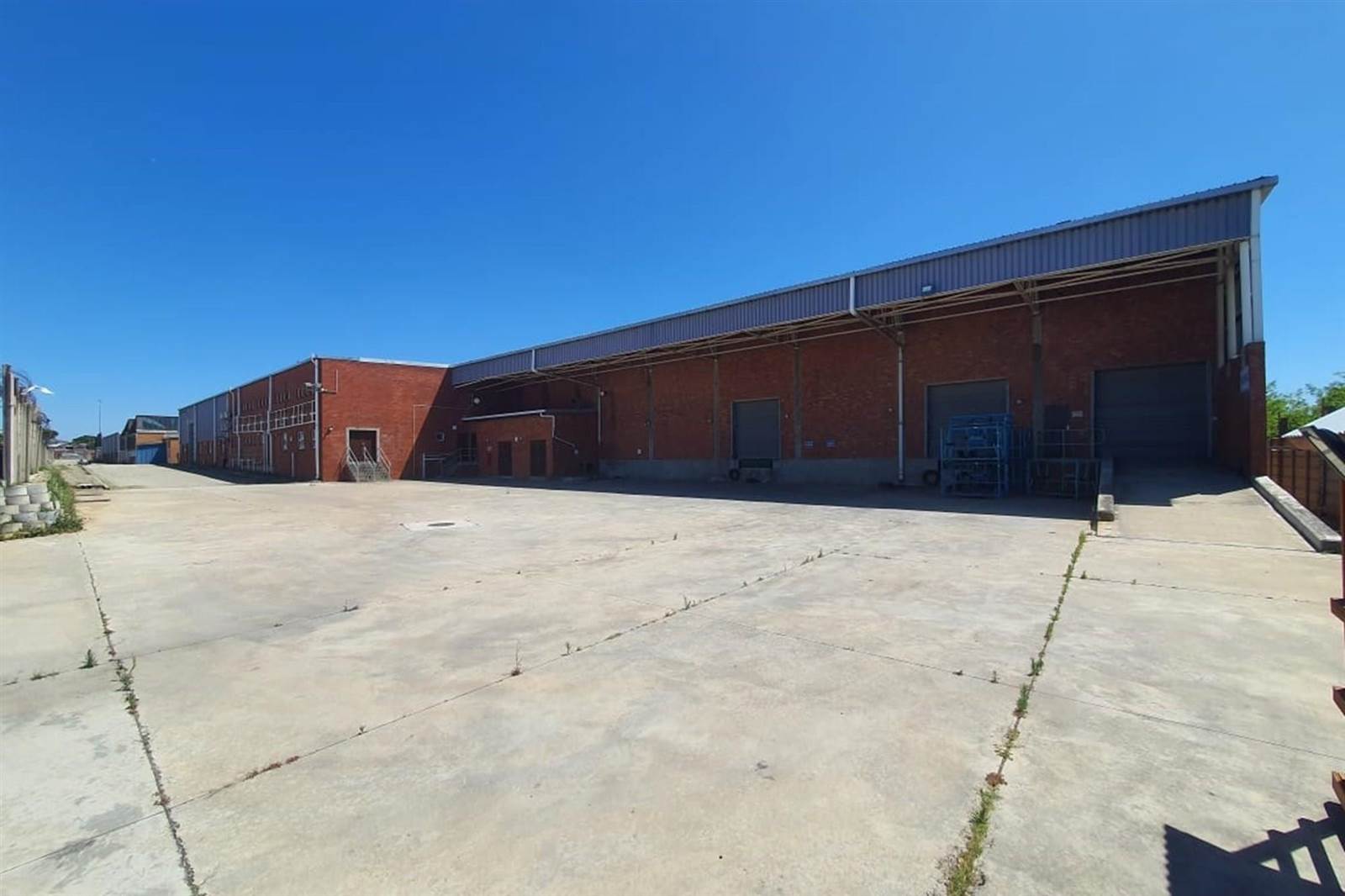 6400  m² Industrial space in Algoa Park photo number 25