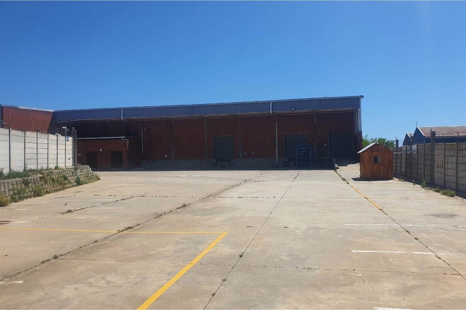 6400  m² Industrial space in Algoa Park photo number 23