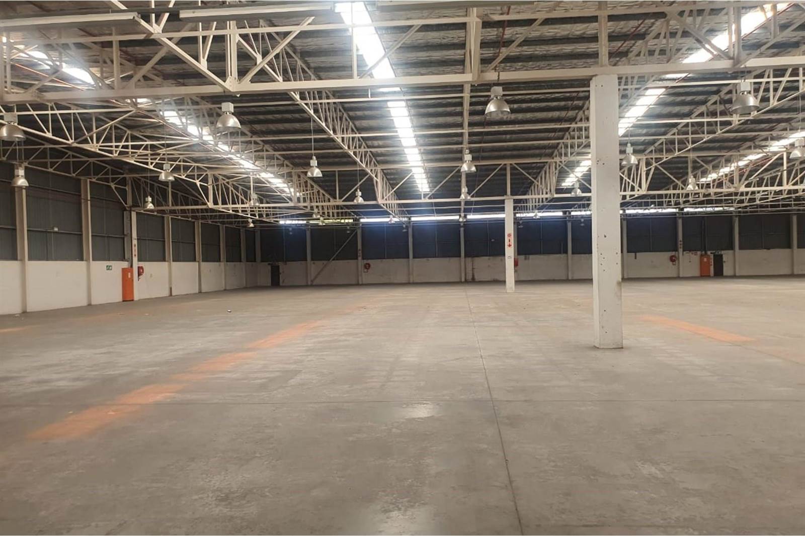 6400  m² Industrial space in Algoa Park photo number 10