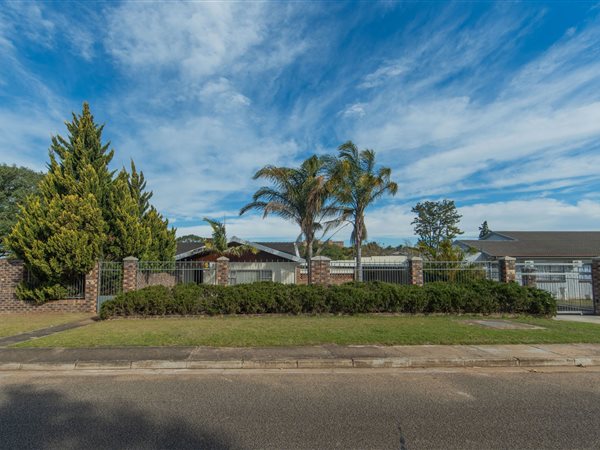 3 Bedroom House 3 Bedroom House