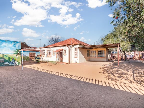 6 Bed House in Germiston South