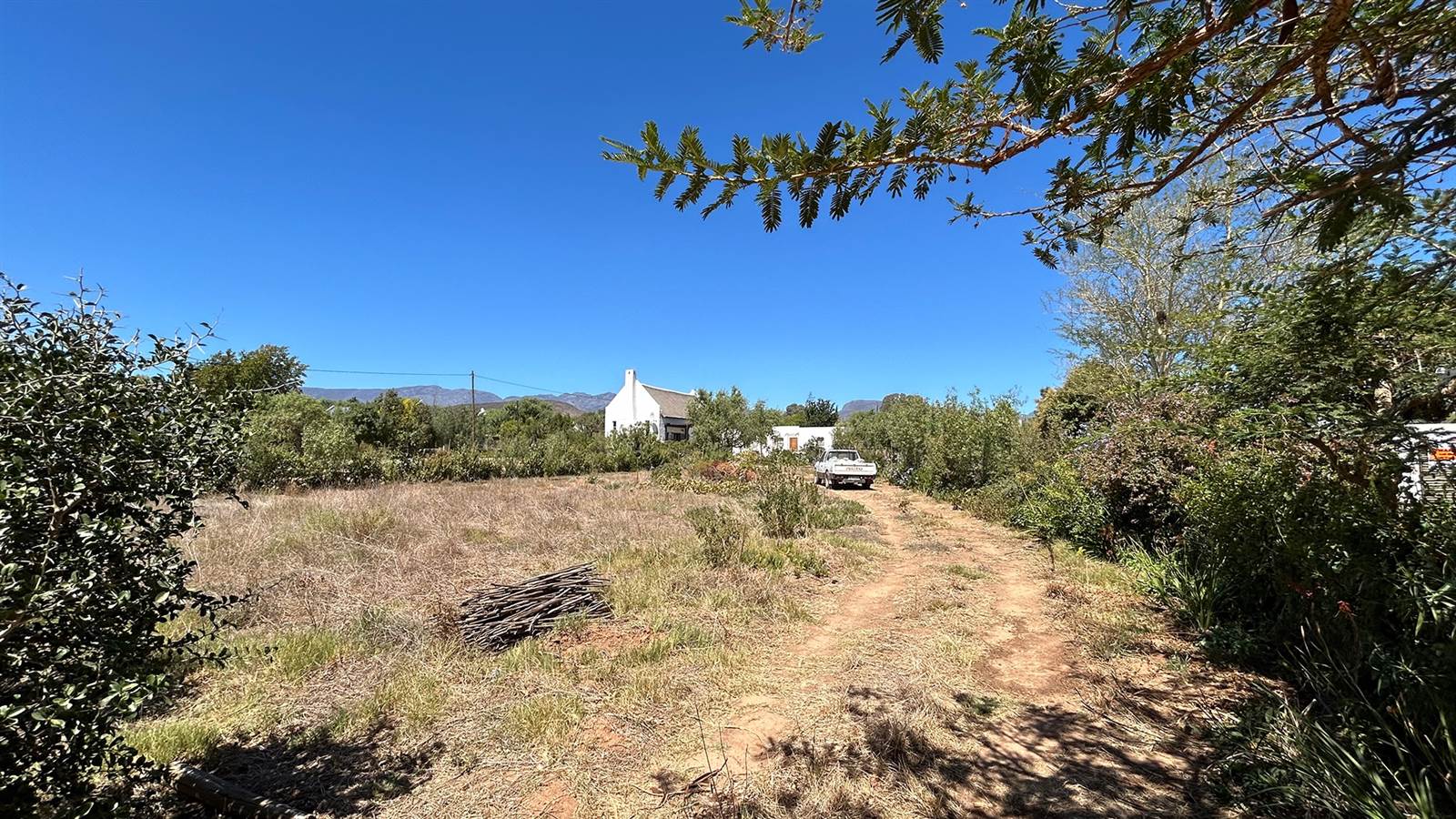 999 m² Land available in McGregor photo number 3