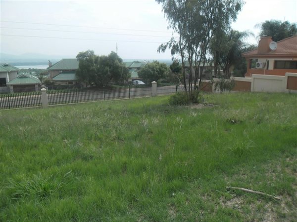 571 m² Land