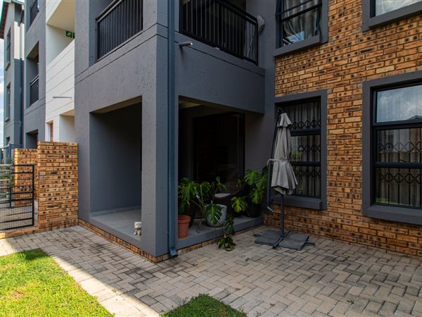 3 Bedroom Apartment 3 Bedroom Apartment